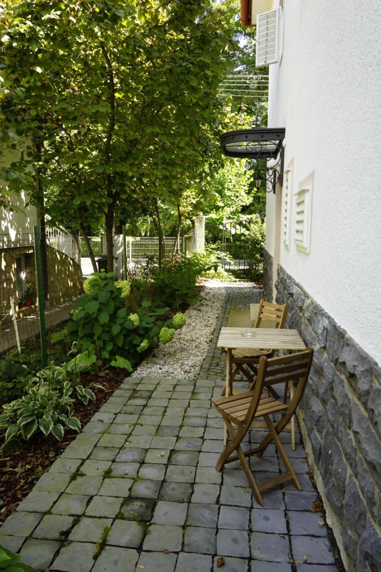 Vertessy Haz Keszthely Exterior photo